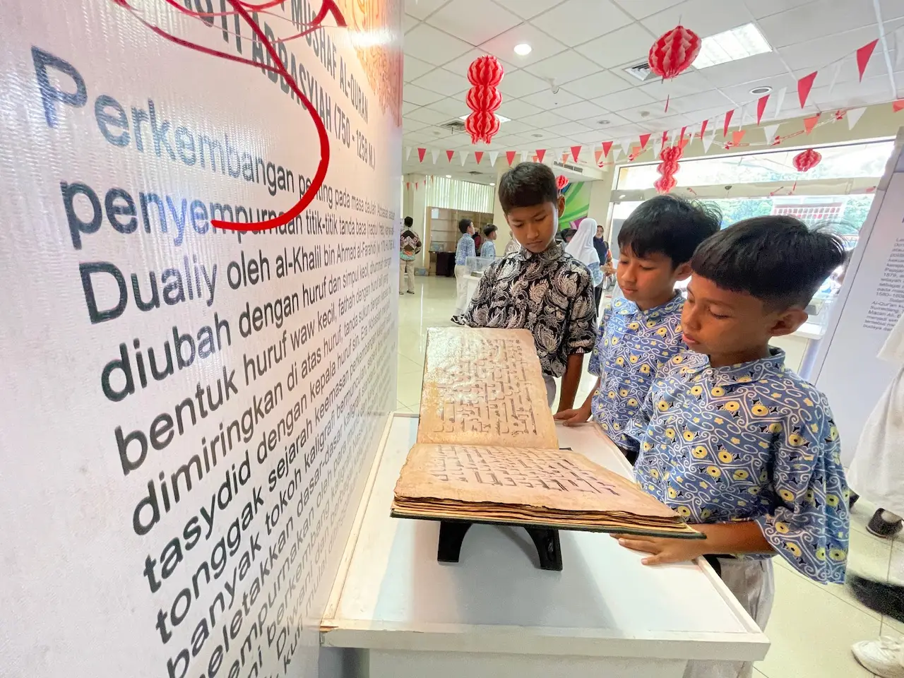 Pameran Bayt Al-Qur'an dan Museum Istiqlal Hadir di Perpus Depok, Sarana Pembelajaran Sejarah Islam