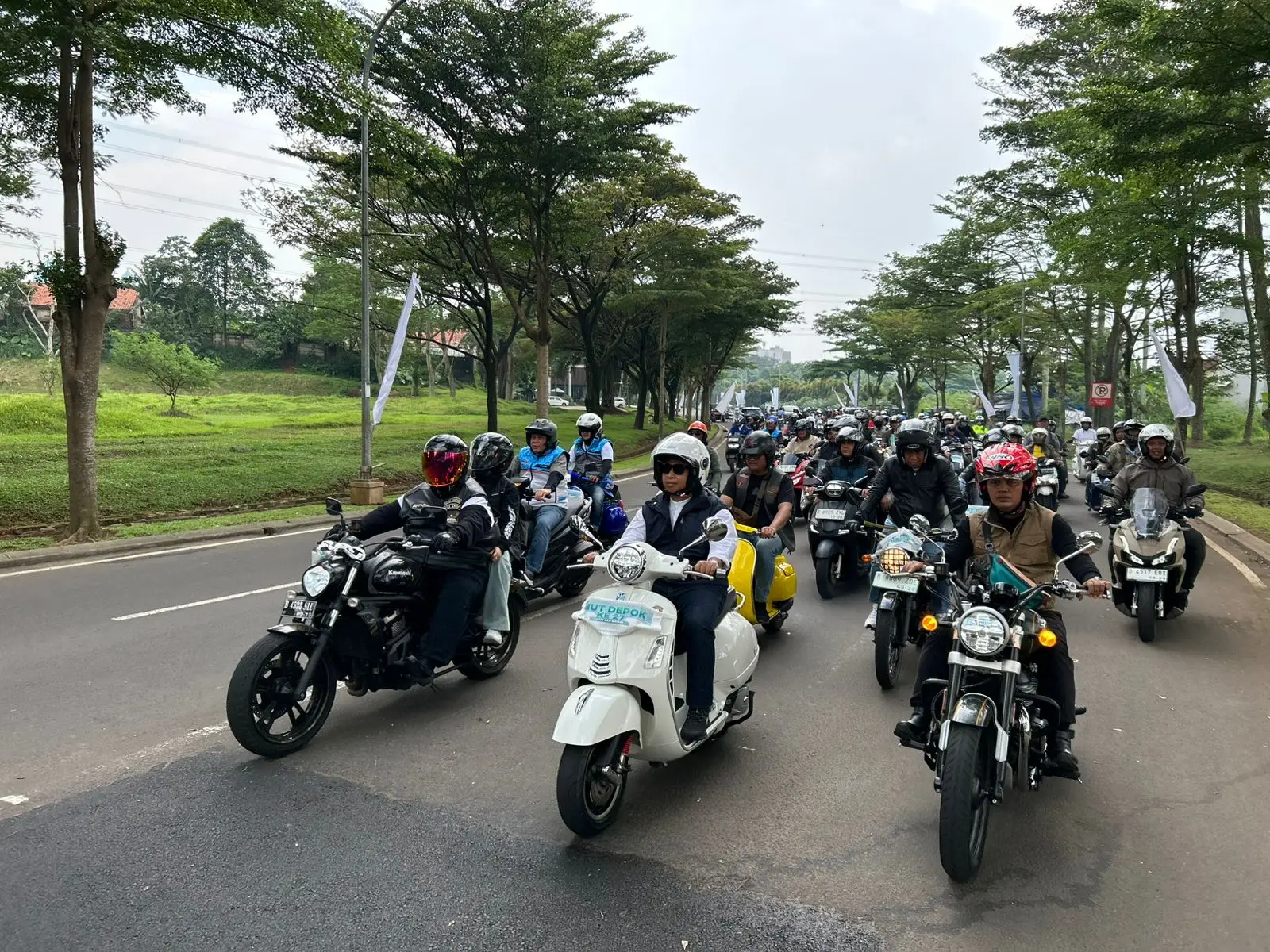 Meriahkan Puncak HUT ke-27 Kota Depok, Ratusan Bikers Gelar Konvoi
