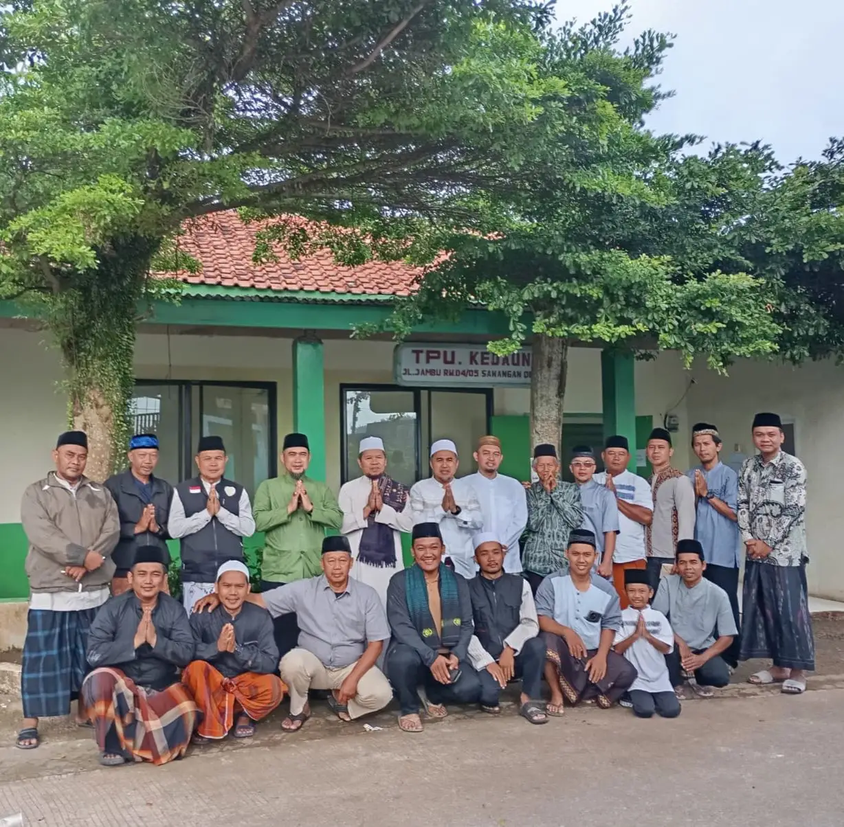 Khatmil Al-Qur’an dan Haul Makam Kedaung Hadirkan Ruang Kebersamaan Warga