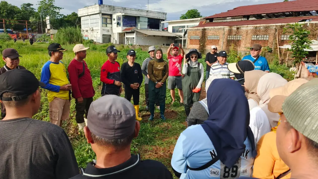 Semangat Gotong Royong Bebersih Kali Jantung, Upaya Bersama Jaga Kebersihan