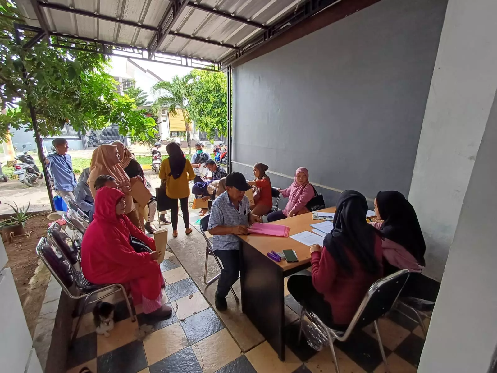 Hari Pertama Rekrutmen Pengawas TPS di Kecamatan Sukmajaya Diikuti Ratusan Pelamar