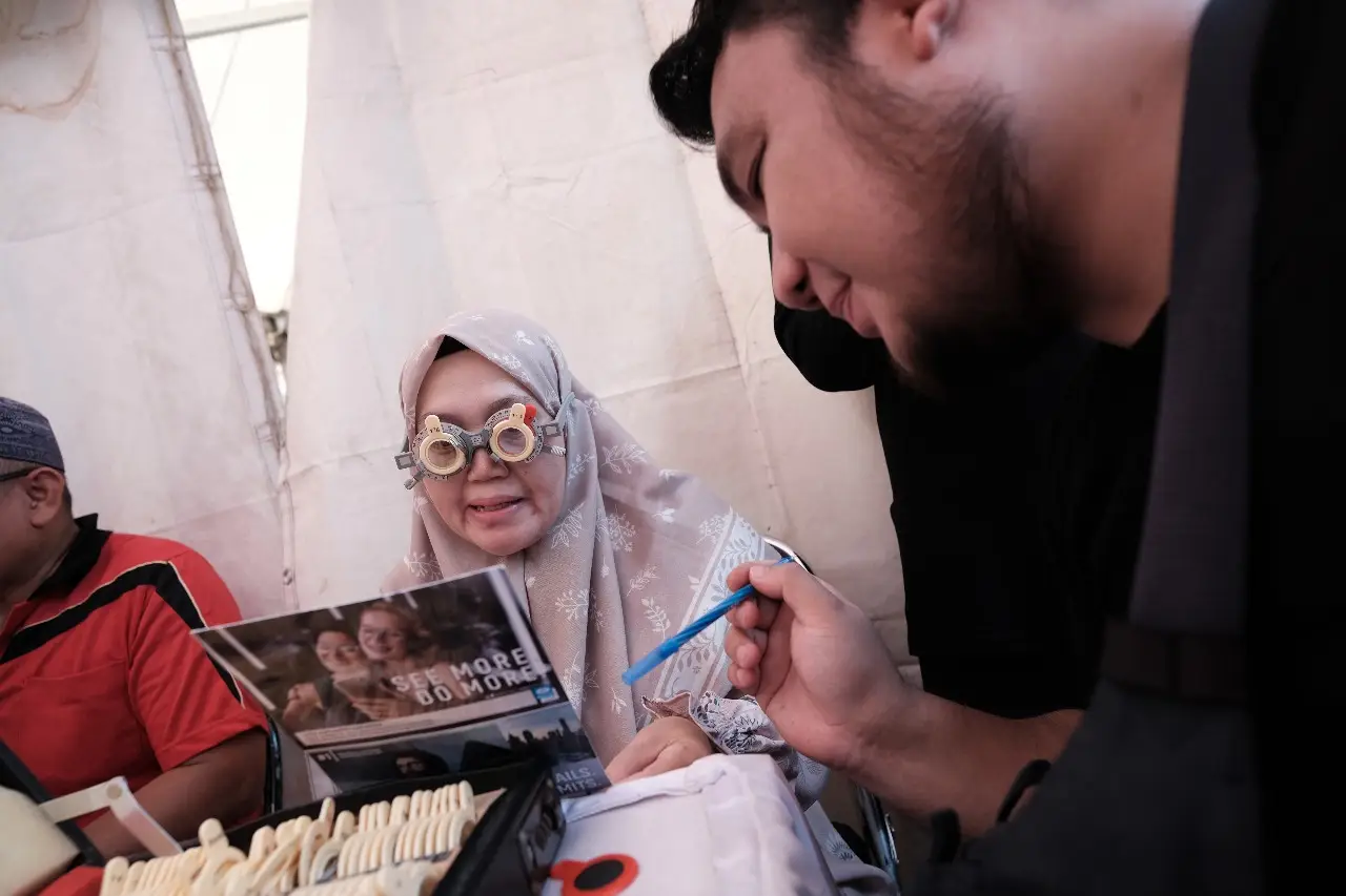 RSUD ASA Gelar Baksos Pemeriksaan Mata dan Pemberian Kacamata Gratis Sambut HUT ke-80 RI