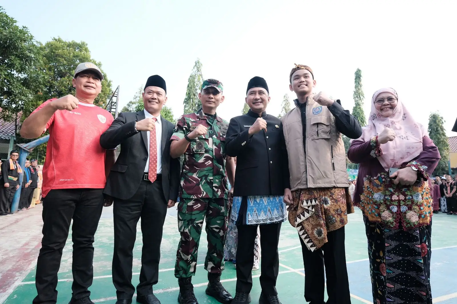 Luncurkan Gerakan Jumat Bersih dan Toilet Layak, Wawalkot: Ajarkan Anak-anak Jaga Kebersihan