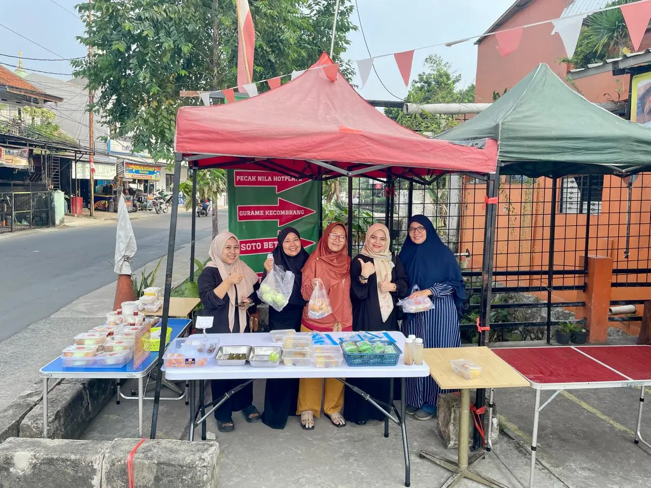 Sentra Kue Subuh Tanah Baru, Wujud Kolaborasi UMKM