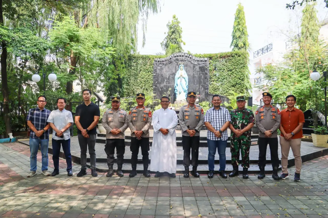 Kapolres Metro Depok Monitoring Pengamanan Ibadah Kenaikan Isa Almasih