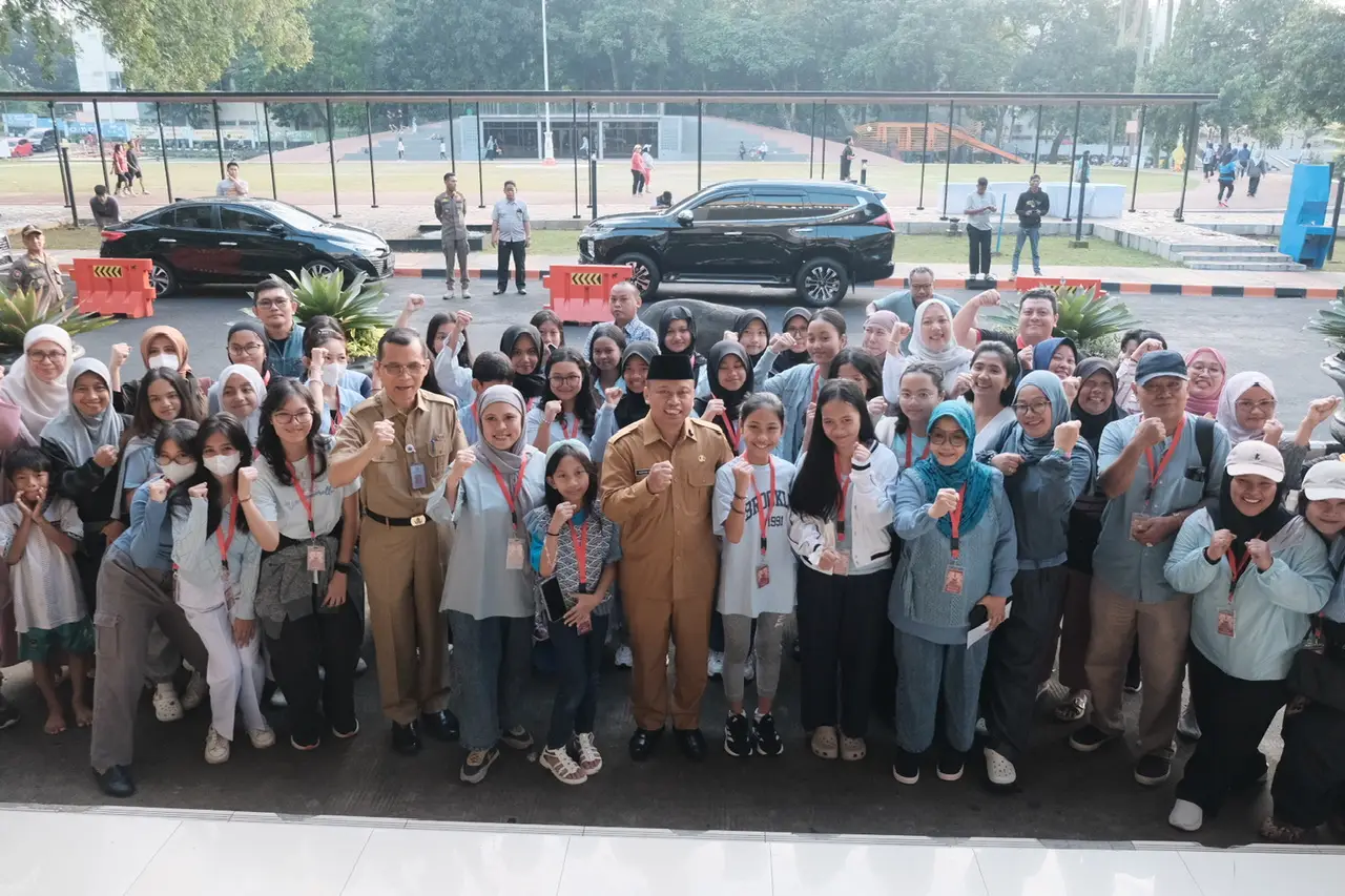 Wali Kota Depok Lepas Rombongan Sanggar Tari Ayodya Pala Ikuti Pesta Kesenian Bali ke-47