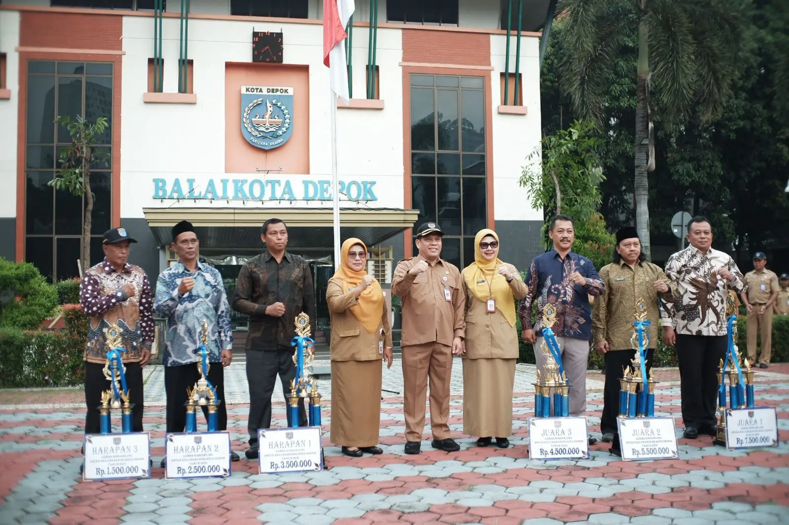 Enam Kelurahan Raih Penghargaan Siskamling Tingkat Kota, Sekda Depok: Wujud Nyata Partisipasi Masyarakat Jaga Keamanan