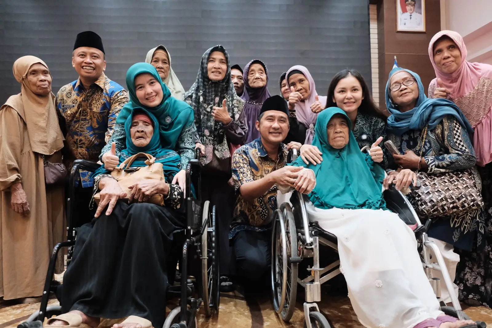 Wujud Penghormatan ke Ibu, Wali Kota Launching Depok Sayang Ama Emak