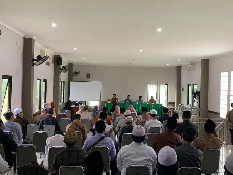 Kemenag Depok Sosialisasikan Program One Pesantren One Product