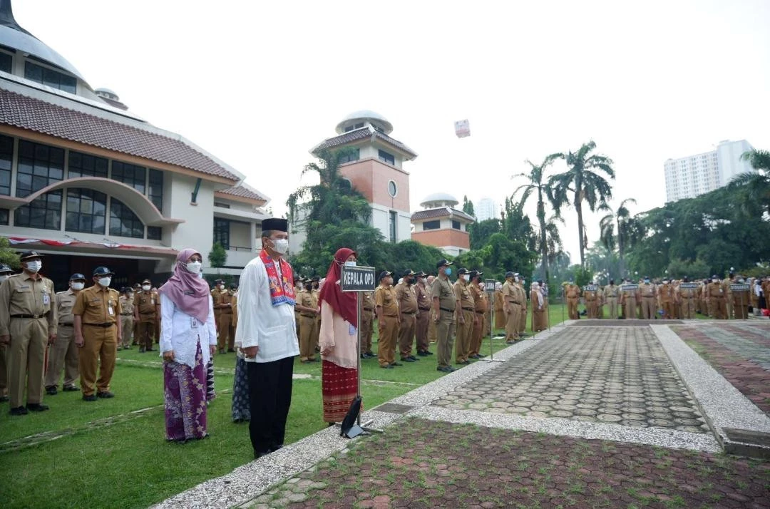 Persiapan Hadiri Rapat Paripurna HUT DPRD, Kepala Perangkat Daerah Kompak Kenakan Pakaian Adat