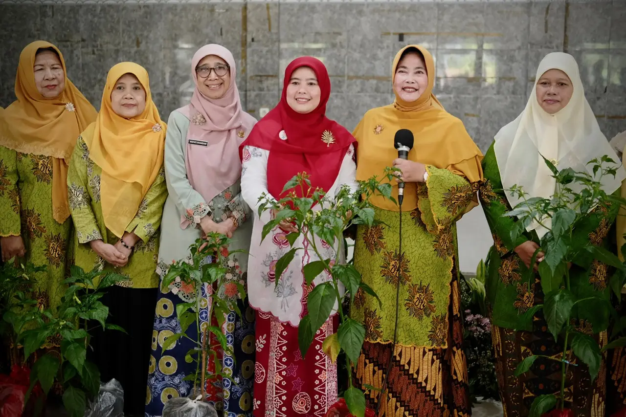 Ketahanan Pangan Dimulai dari Dapur Rumah: Ngider Cing Ikah