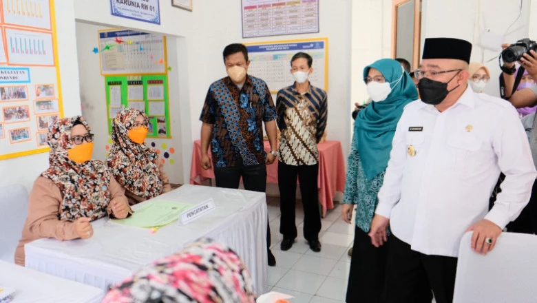 Wali Kota Depok Meninjau Kesiapan Posyandu Kurnia dalam Lomba Tingkat Jabar