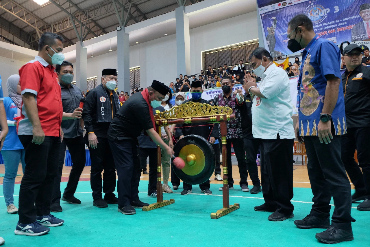 Buka Kejuaraan Pencak Silat Antar Pelajar se-Indonesia BNN Cup 3, Idris: Junjung Tinggi Sportivitas