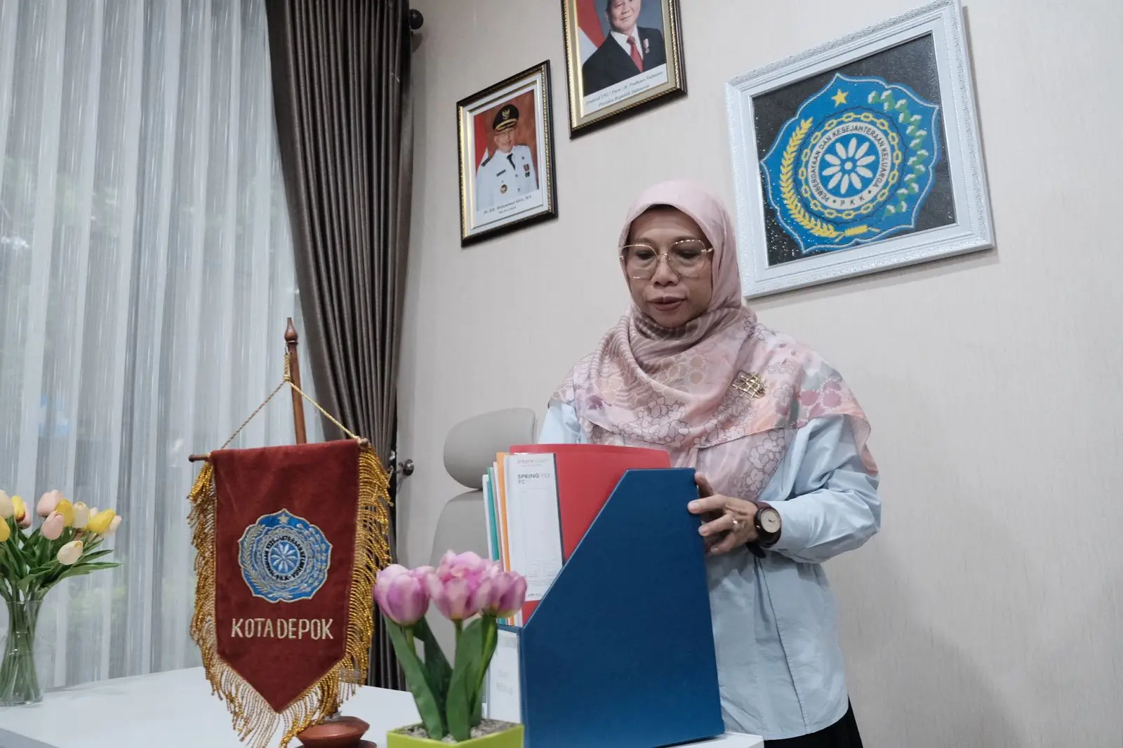 Jelang Akhir Masa Jabatan, Bunda Elly Mulai Berkemas di Sekretariat TP-PKK
