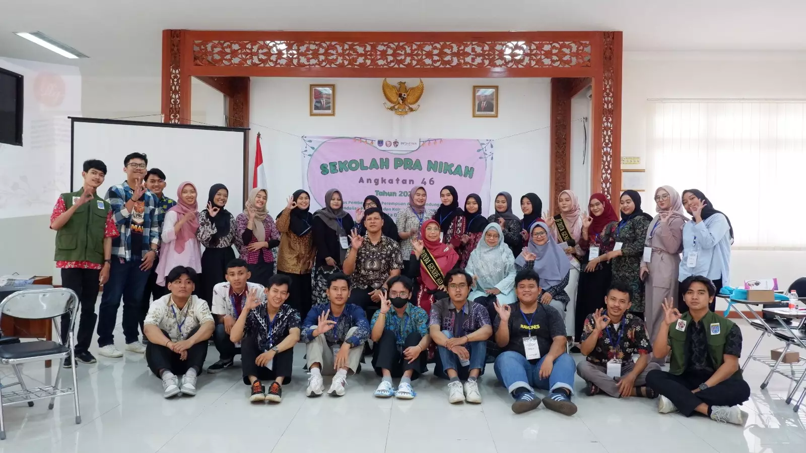 Bunda Genre Kota Depok Berikan Motivasi Peserta Sekolah Pra Nikah Angkatan ke-46