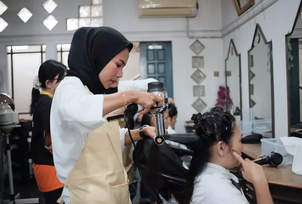 Peserta Pelatihan Tata Kecantikan Rambut Akan Difasilitasi Magang
