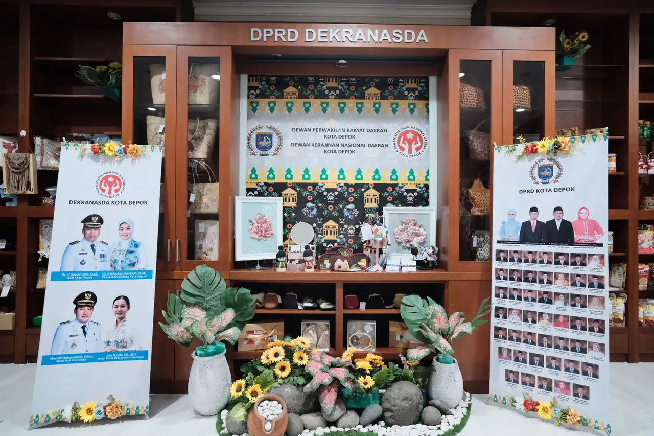 Perluas Promosi dan Pemasaran Produk Unggulan Daerah, Toko Oleh-oleh DDM Kini Hadir di  DPRD Depok