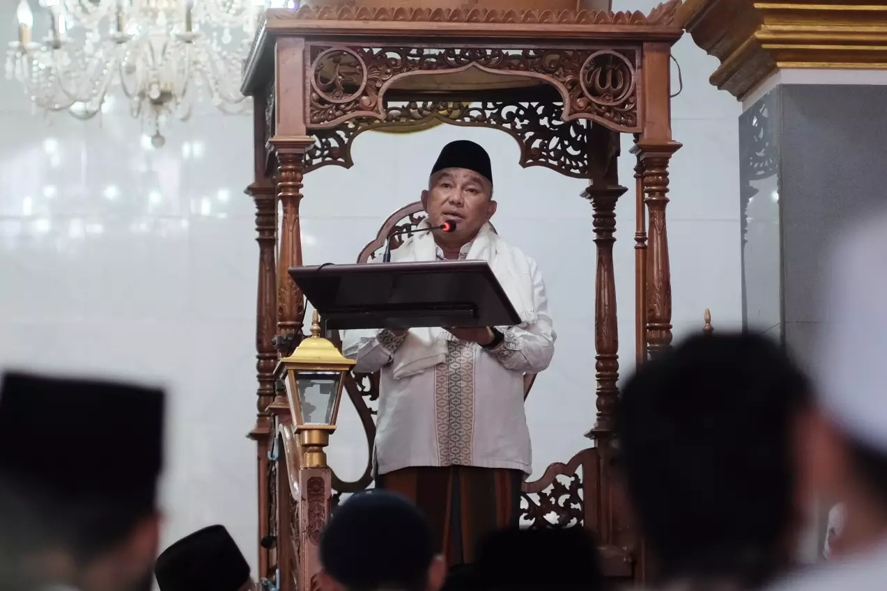 Wali Kota Depok Jadi Khatib dan Imam Salat Jumat di Masjid Jami Al Khoir Pangkalan Jati Baru