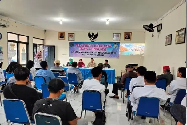 Kelurahan Pangkalan Jati Beri Pelatihan Budidaya Ikan Konsumsi bagi Warga