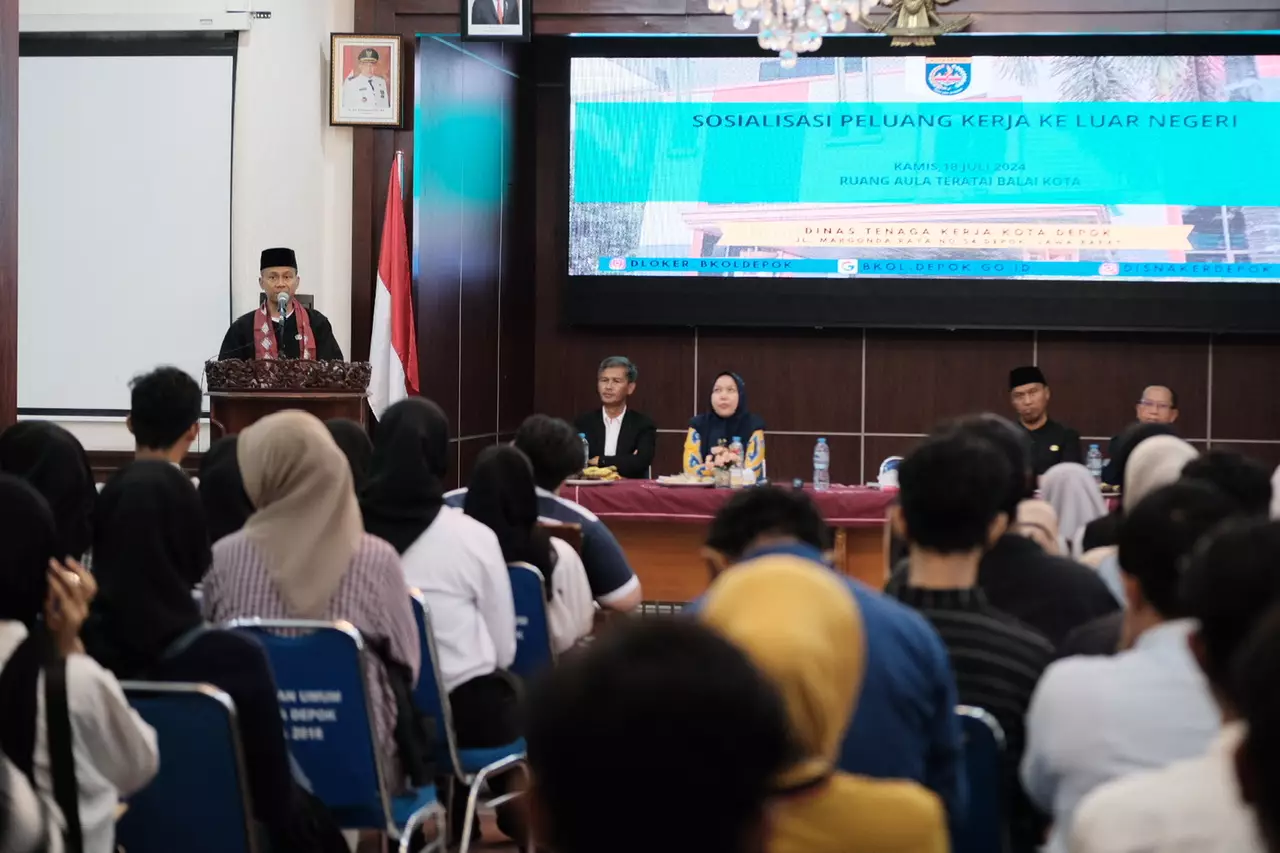 Asisten Ekbang Buka Sosialisasi Peluang Kerja Ke Luar Negeri
