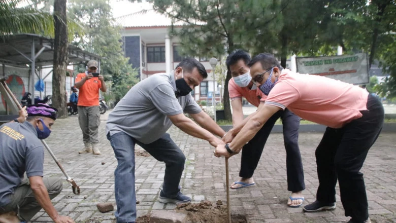Kecamatan Cipayung Canangkan Lubang Biopori Serentak