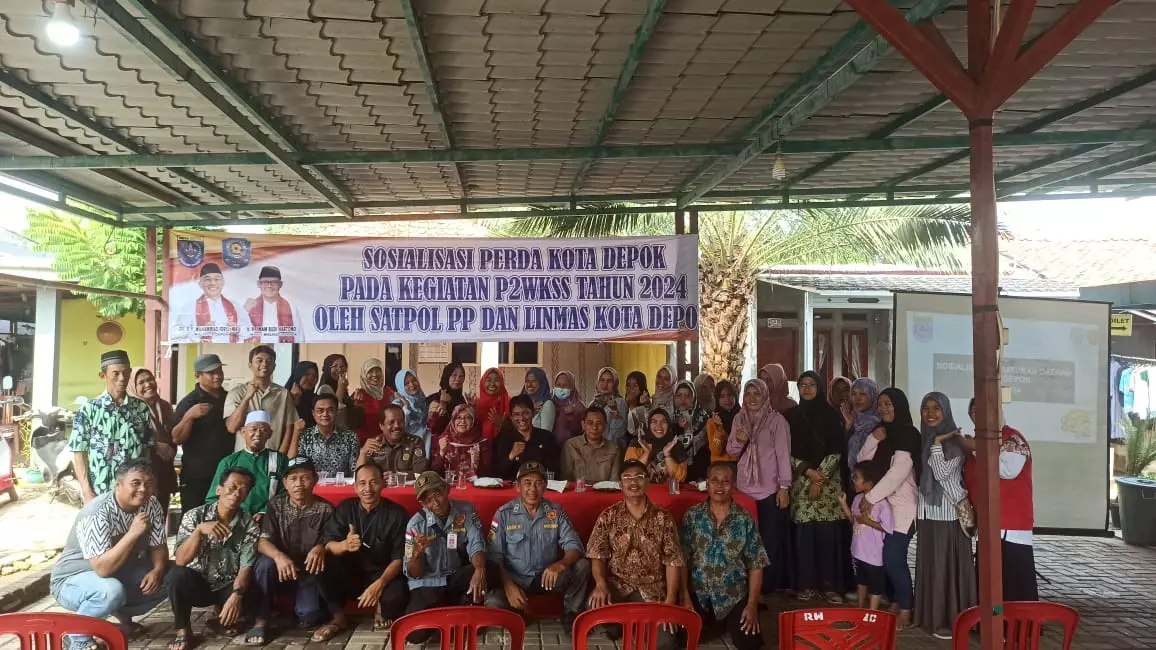 Satpol PP Sosialisasikan Sejumlah Perda di Lokus P2WKSS Cilangkap