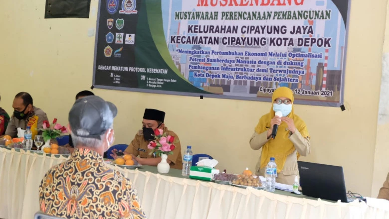 Camat Cipayung Minta Warganya Taat Bayar PBB-P2