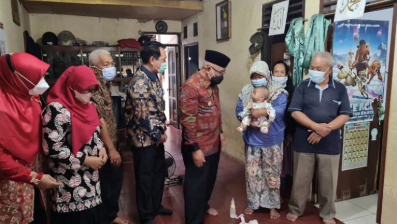 Sambangi Bayi Penderita Kelainan Genetik, Wali Kota: Kami Akan Masukkan Alifah dalam KDS