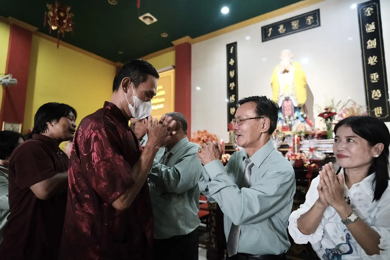 Ratusan Umat Konghucu Rayakan Tahun Baru Imlek di Kong Miao Genta Kebajikan