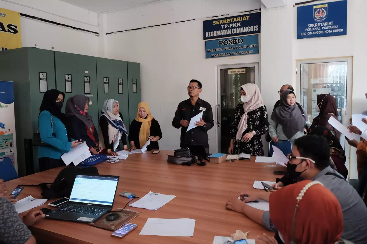 Warga Cimanggis Daftarkan Diri pada Program WUB 2023