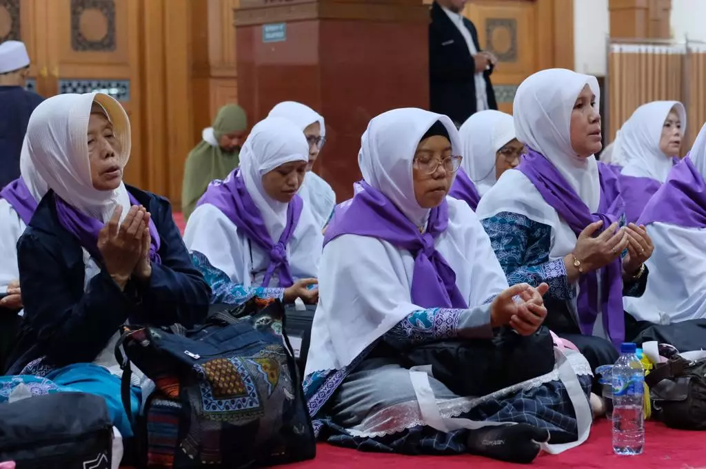 366 Jemaah Haji Kota Depok Kloter 31 Berangkat ke Madinah Pagi Ini