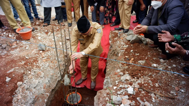 Wali Kota Letakkan Batu Pertama Pembangunan Musala Nurul Huda Rawageni