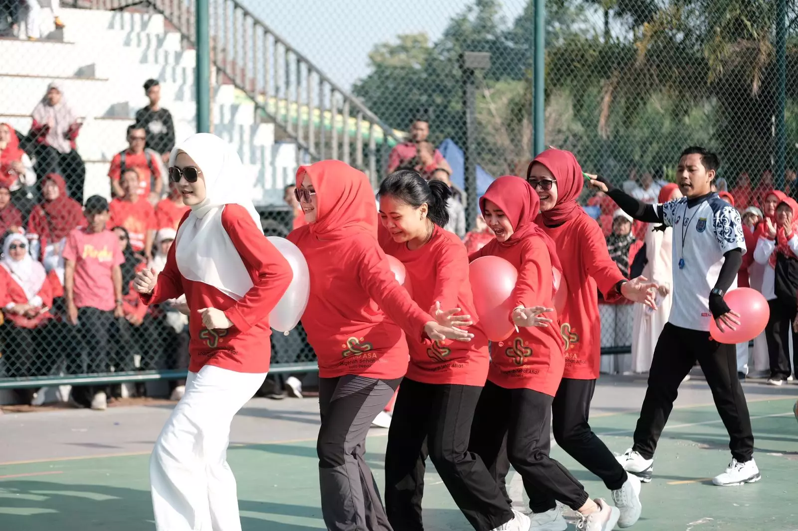 Semarak HUT ke-79 RI, Ratusan Peserta Ramaikan Lomba Olahraga Hiburan Tahun 2024