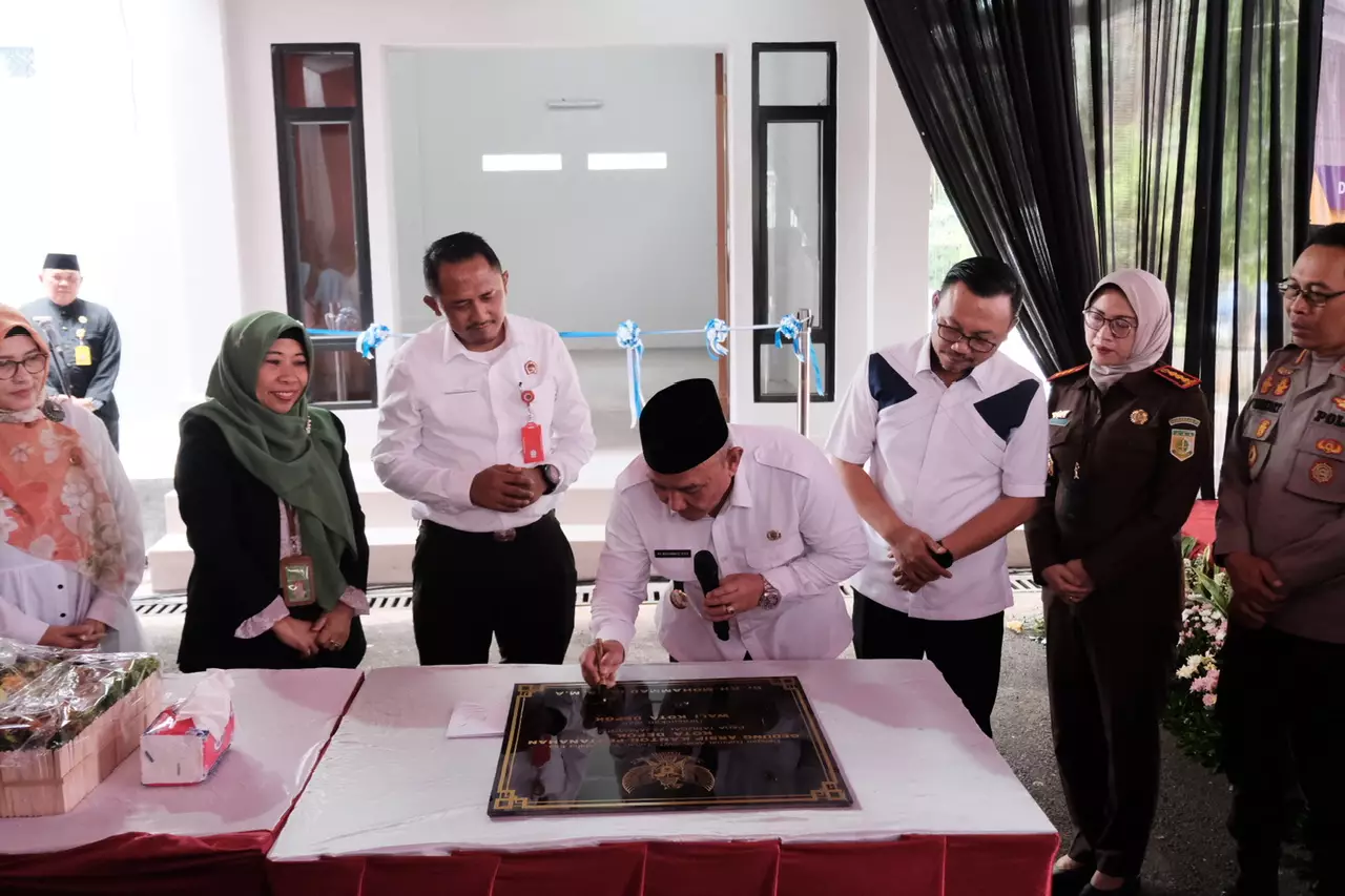 Wali Kota Hadiri Penyerahan Sertifikat Aset dan Peresmian Gedung Arsip BPN Depok