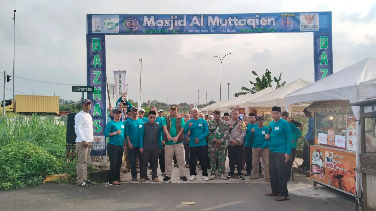 Lurah Limo Ajak Warga Ramaikan Bazaar Ramadan di Masjid Al Muttaqien