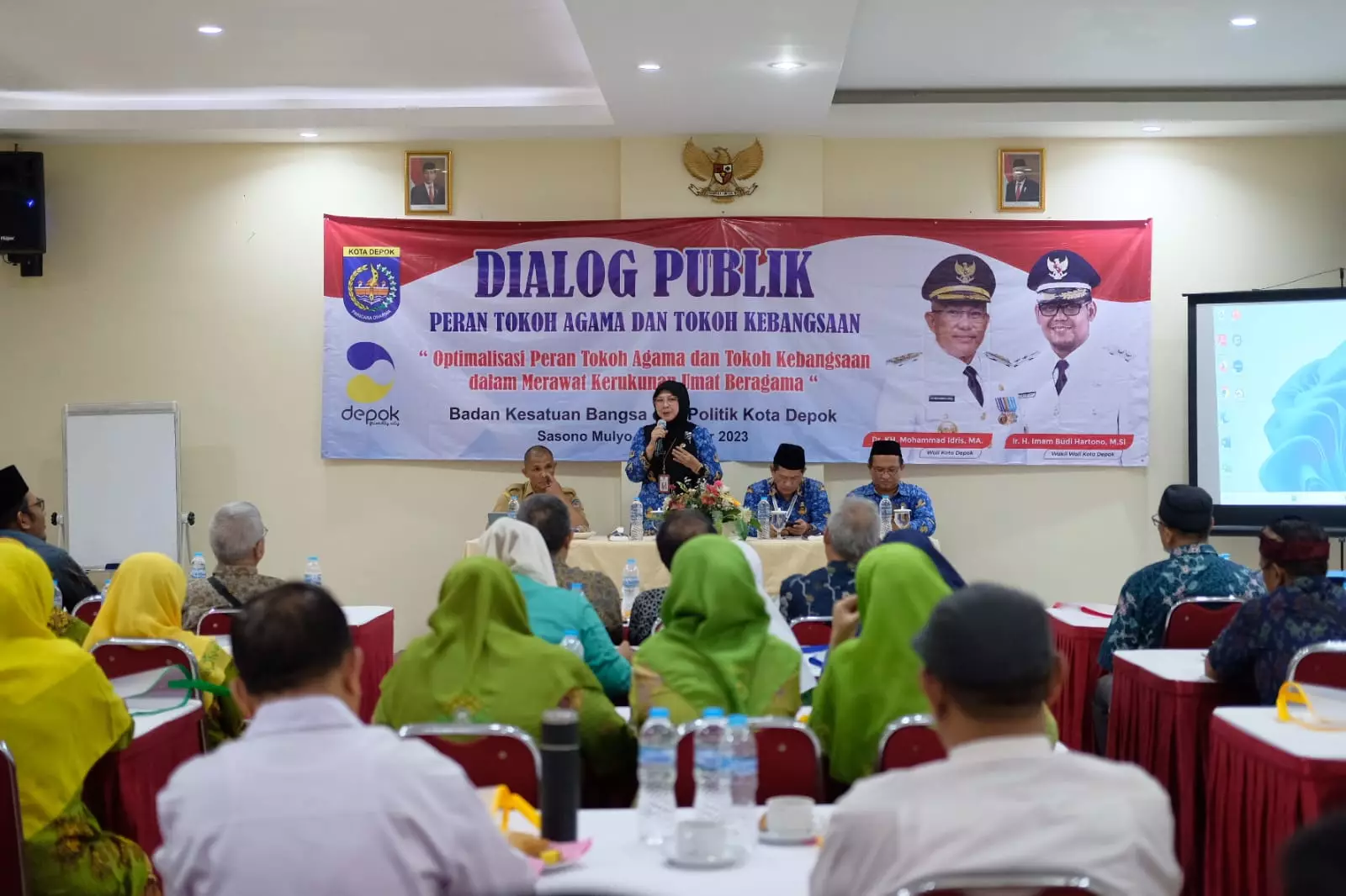 Jaga Kerukunan, Bakesbangpol Adakan Dialog Publik dengan Tokoh Agama
