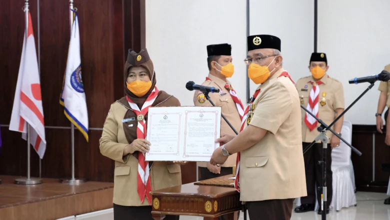 Wali Kota Depok Lantik Ketua Kwarcab Gerakan Pramuka Kota Depok