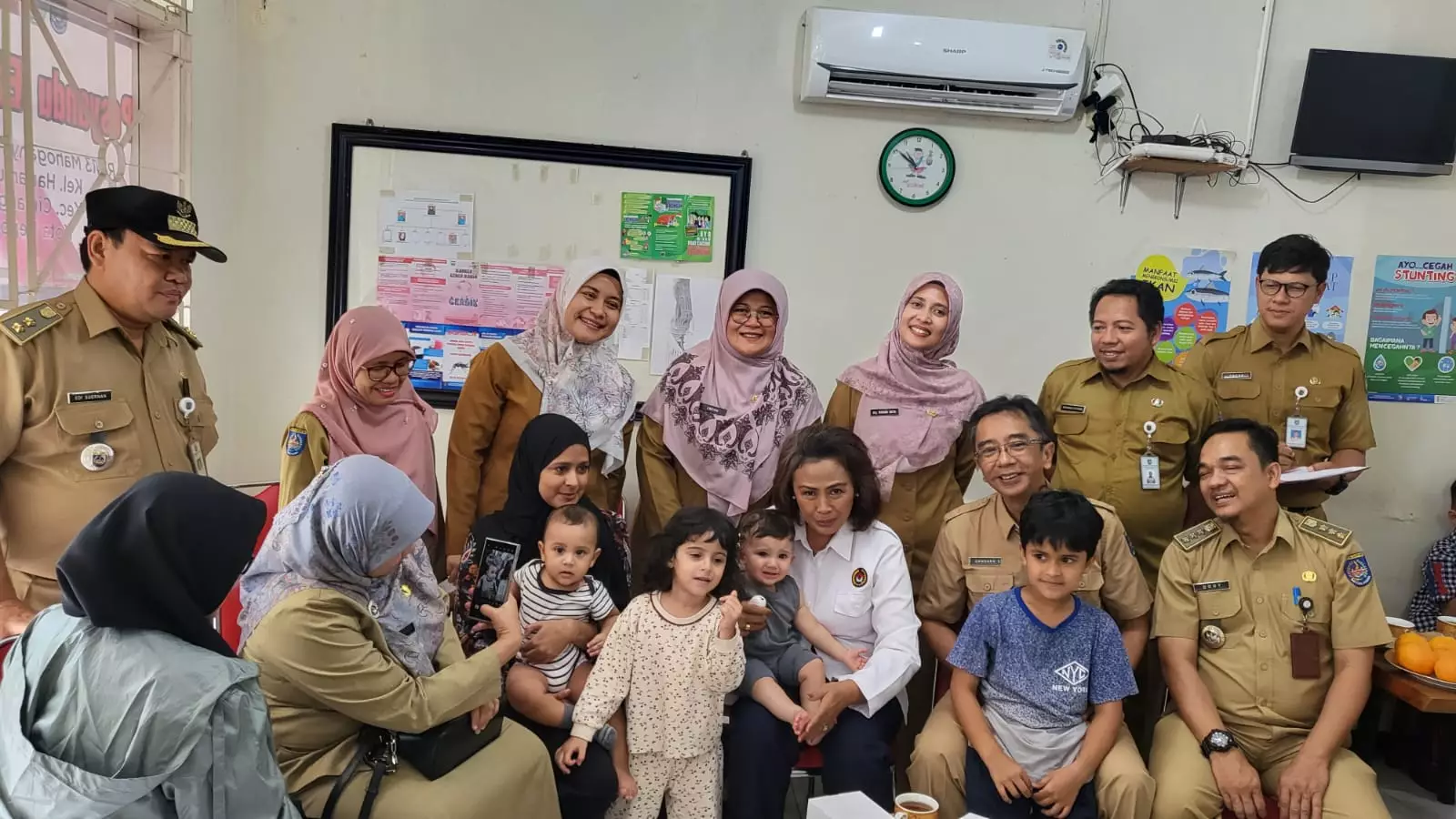Pantau Intervensi Pencegahan Stunting, Kemenko PMK Kunjungi Posyandu Edelweis RW 13 Harjamukti