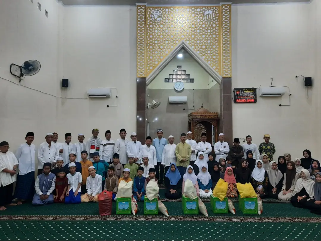 Bike to Work Indonesia Salurkan Donasi “Berbagi Kebaikan” untuk Anak Yatim di Depok