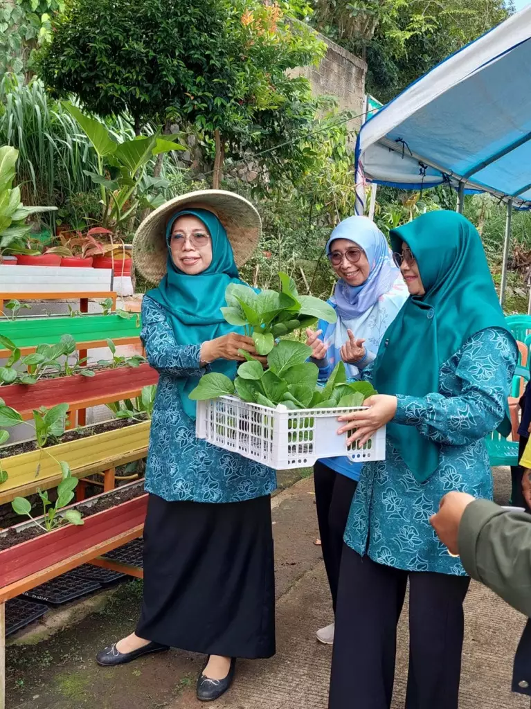 DKP3 Gandeng PKK Siapkan Kelurahan Pasir Putih Ikuti Lomba Provinsi