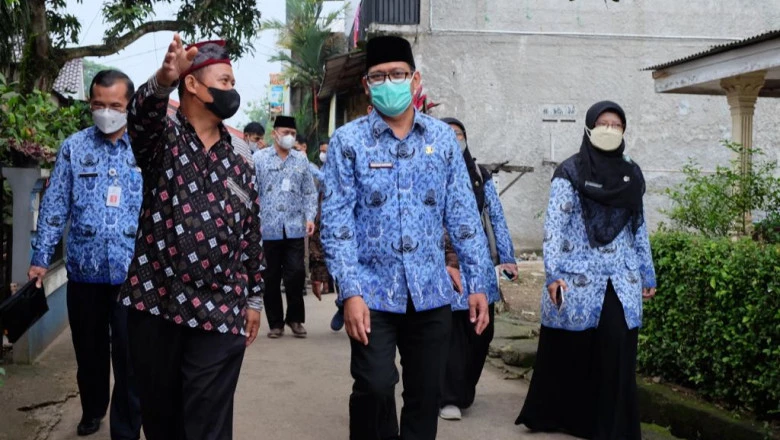 Pemkot Depok Tinjau Lokasi P2WKSS di Kelurahan Cinangka