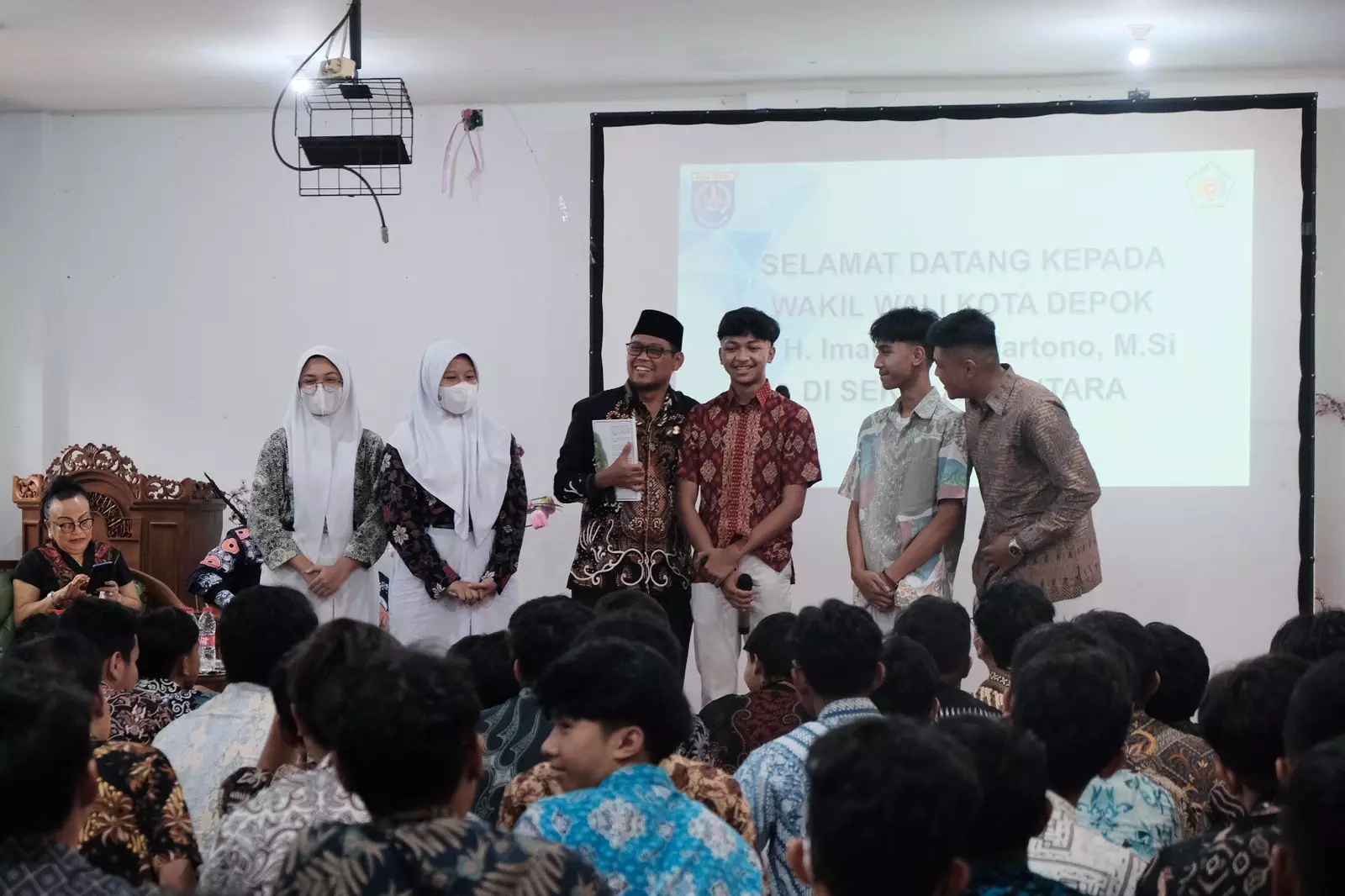 Sambangi Sekolah Bintara, Ini Pesan Bang Imam Bagi Para Siswa