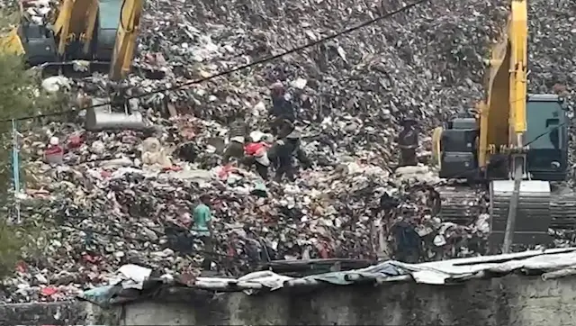 DLHK Depok Tambah Alat Berat Tangani Penyempitan Area Manuver di TPA Cipayung