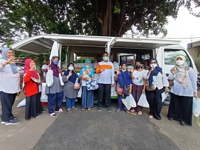 Camat Cimanggis Sambut Baik Gelar Pangan Murah di Kantor Kecamatannya