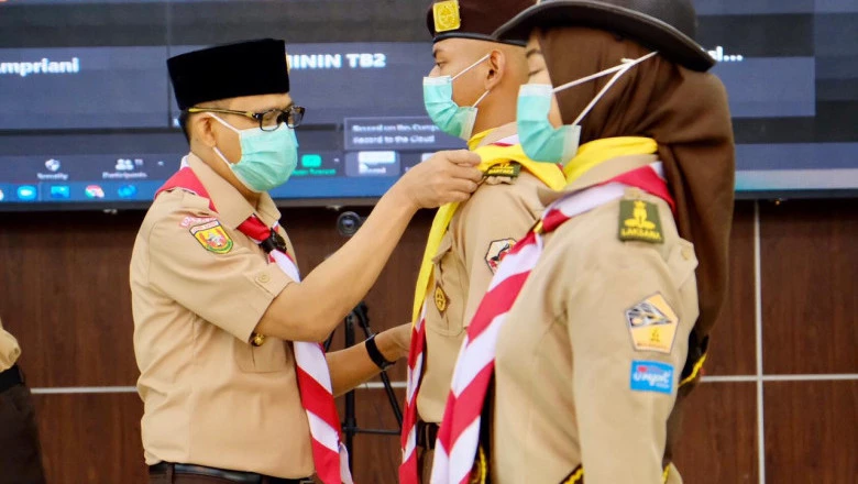 Wakil Wali Kota Depok Lepas Petugas Upacara Pramuka Tingkat Nasional