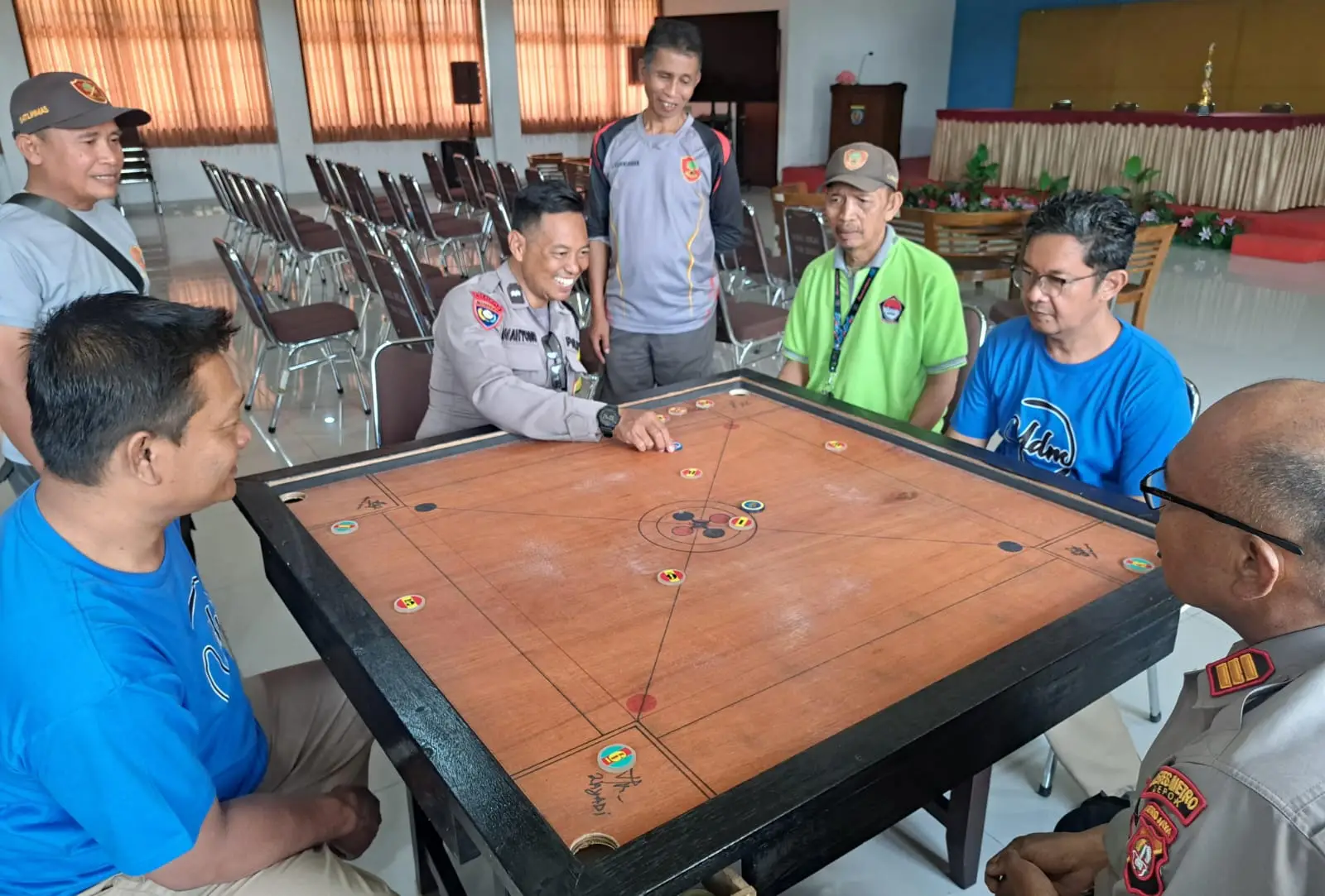 Karambol Jadi Perekat, Beji Rayakan HUT ke-27 Depok dengan Lomba