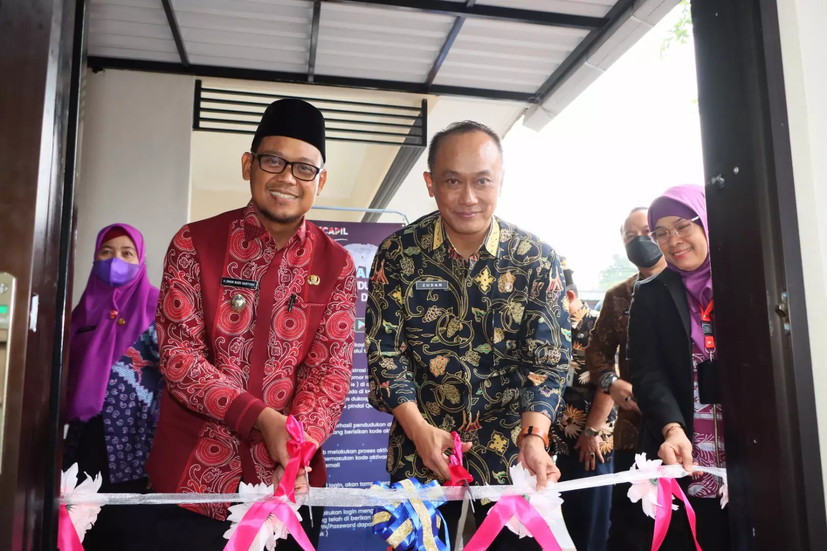 Sanpel De Prima, Inovasi Disdukcapil Depok Resmi Beroperasi di Tapos