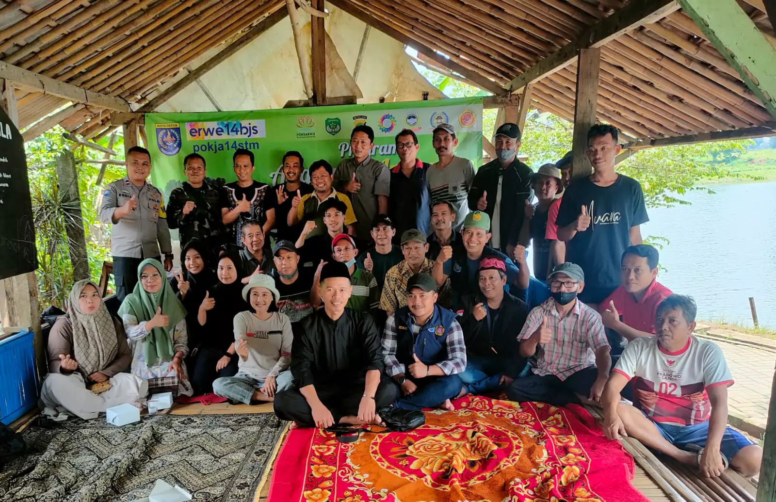 RW 14 Bojongsari Sukses Gelar Pelatihan Budidaya Anggur dari Rumah