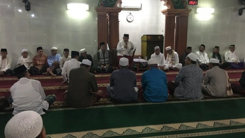 Salat Subuh Berjamaah, Wali Kota Ajak Memahami Islam Rahmatan Lil Alamin