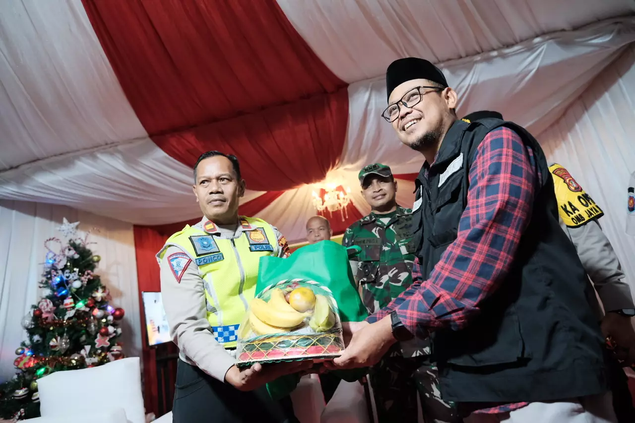Wakil Wali Kota Depok Kunjungi Pos Pengamanan Natal 2023 dan Tahun Baru 2024